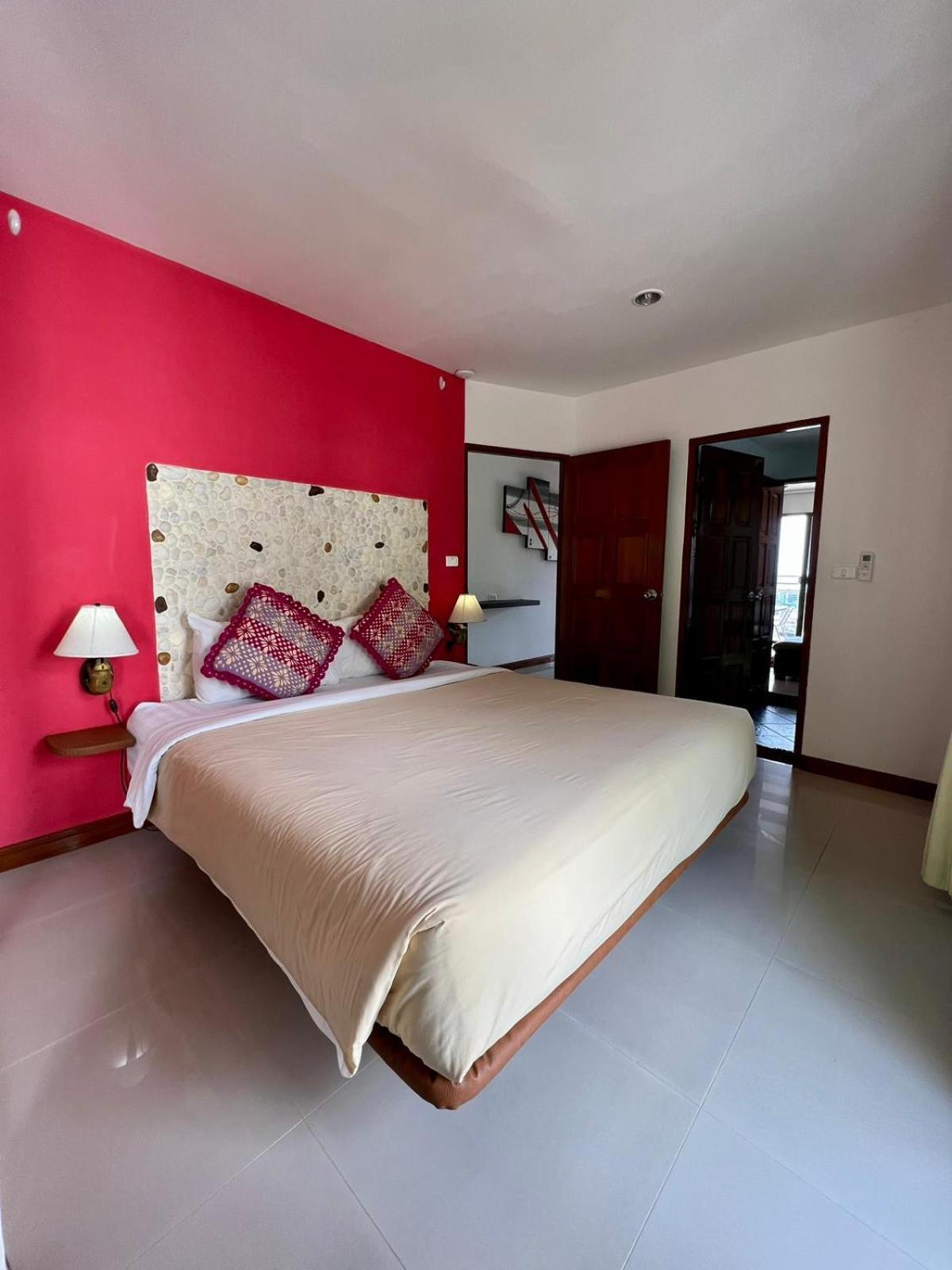 Mountain Seaview Luxury Apartments Kata Beach  Room photo